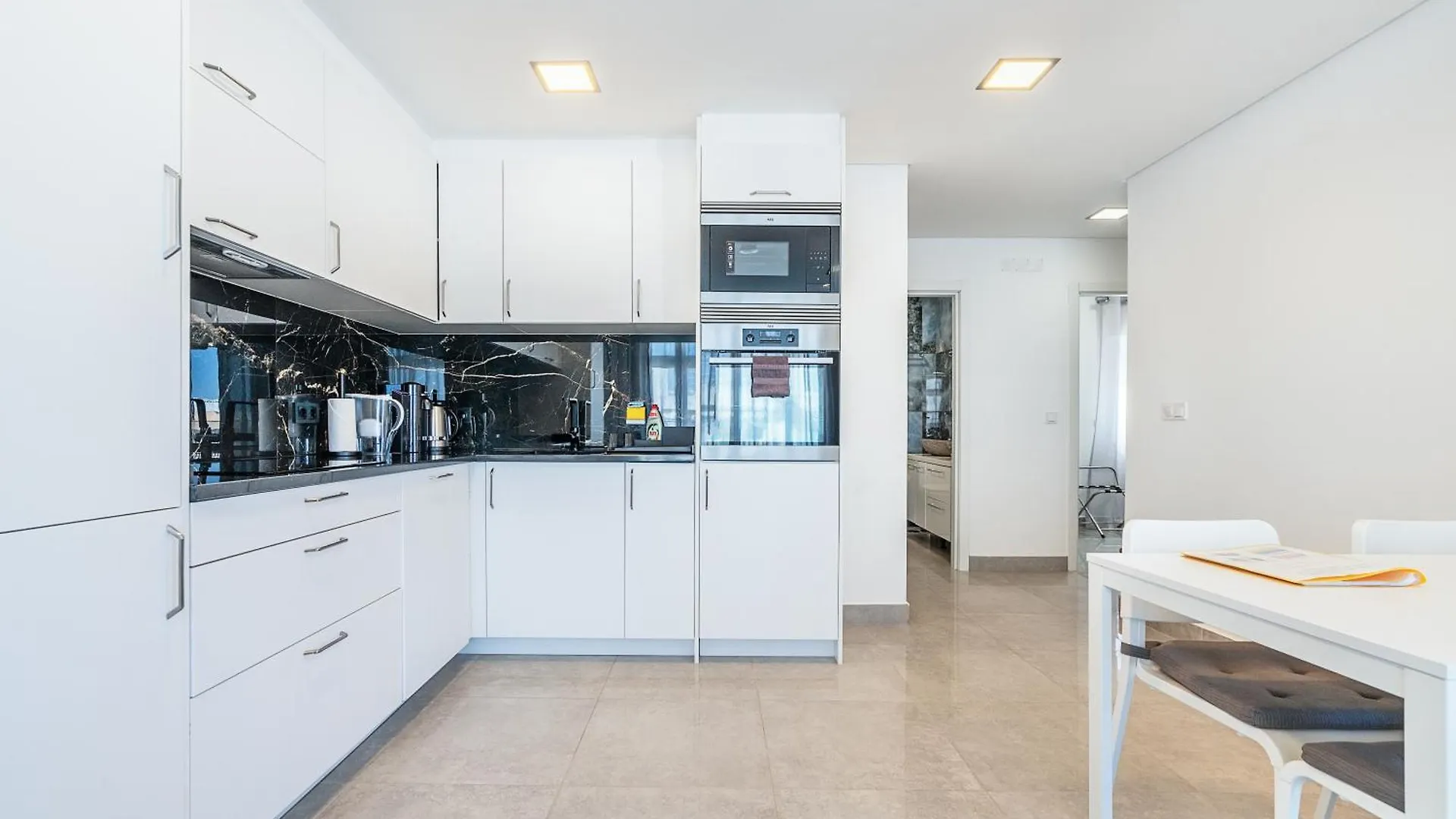 New Luxury Penthouse Beachfront In The Algarve Armacao de Pera Apartment