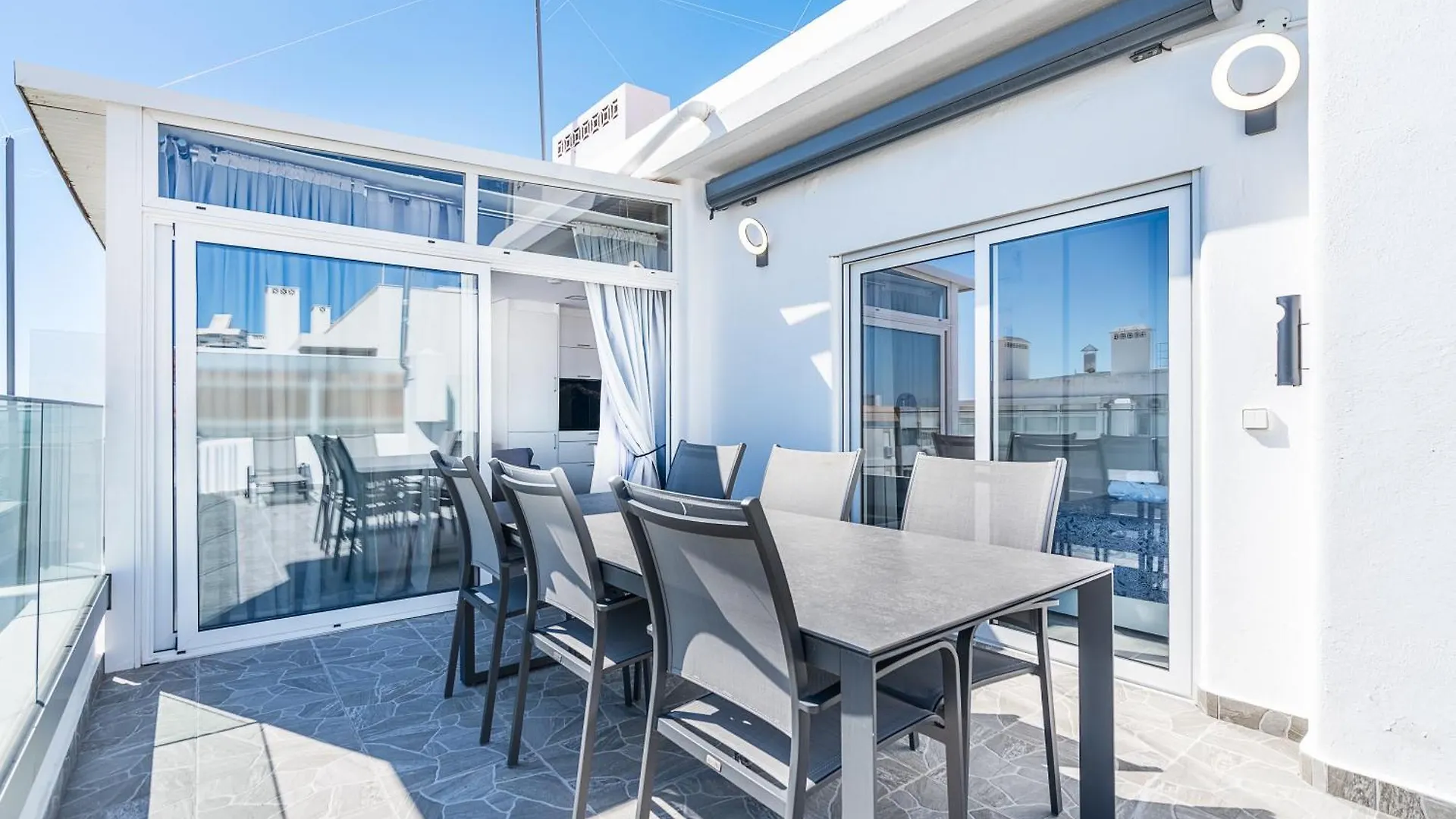 New Luxury Penthouse Beachfront In The Algarve Armacao de Pera